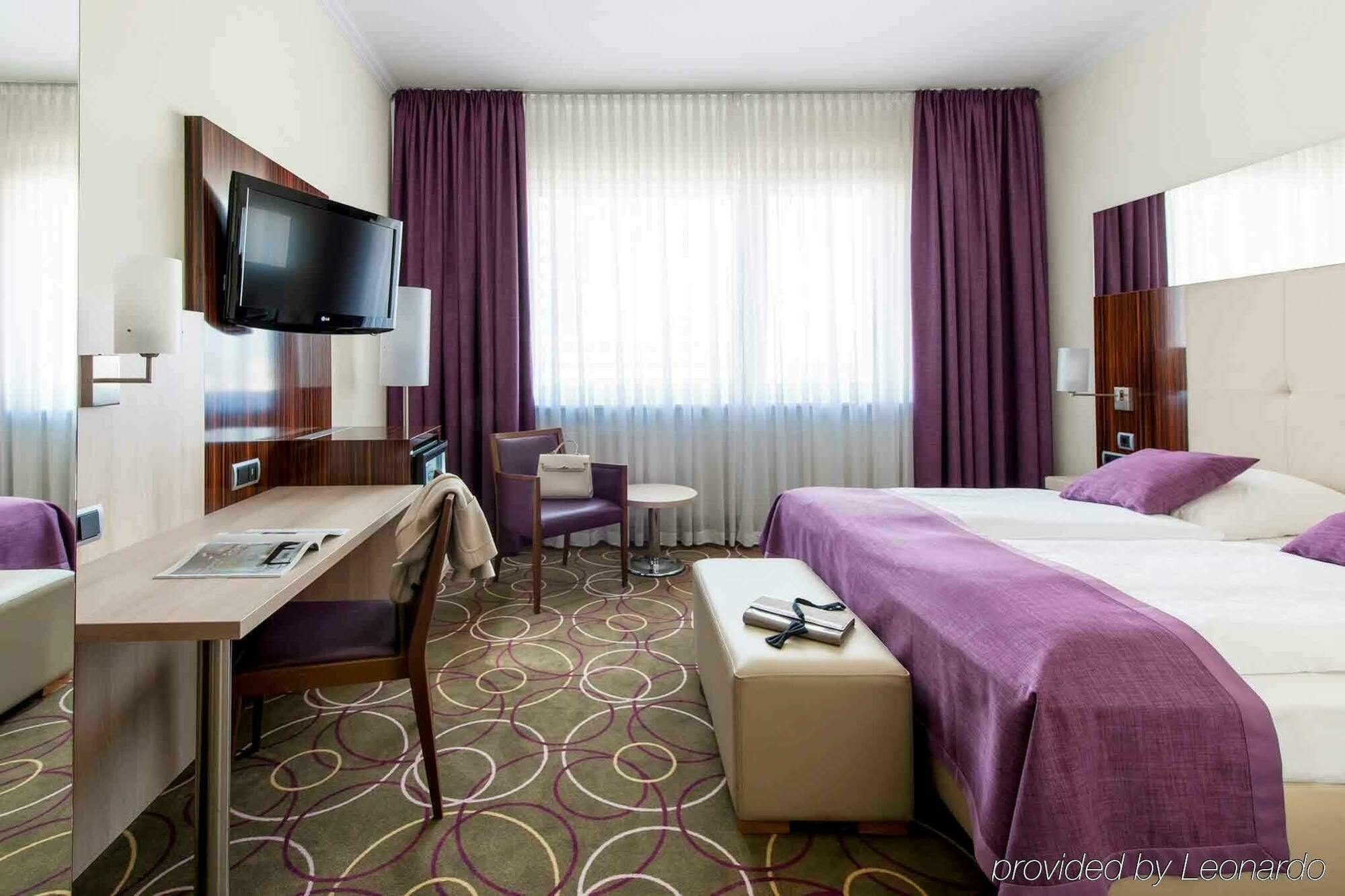 Ibis Styles An Der Oper 3* Berlijn